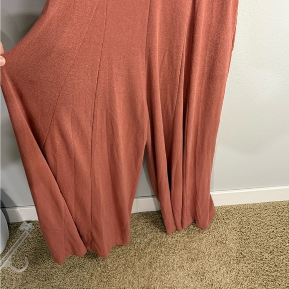 NWT Bucketlist Jumpsuit Wide Legs Medium - Picture 6 of 7